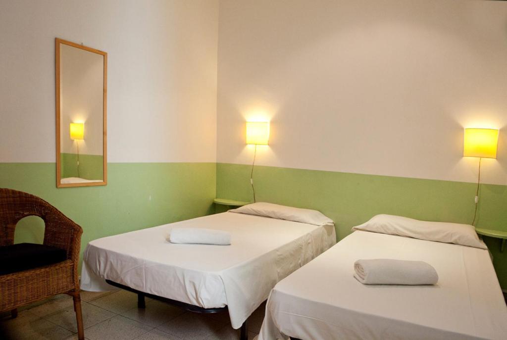 Hostal Agua Alegre Barcelona Zimmer foto
