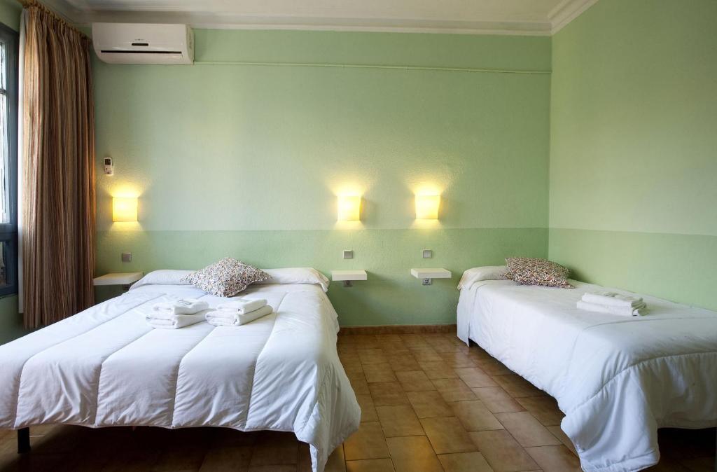 Hostal Agua Alegre Barcelona Zimmer foto